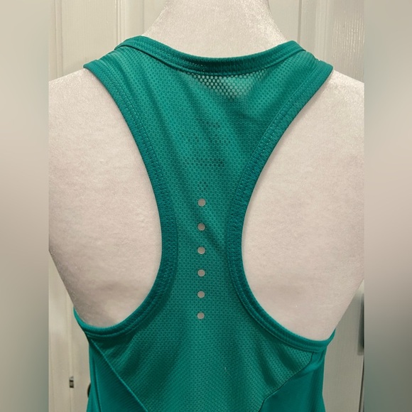 Nike Size XS Turquoise Dri-Fit Racerback Athletic Tank Top Zipper Pocket Running - Picture 4 of 11